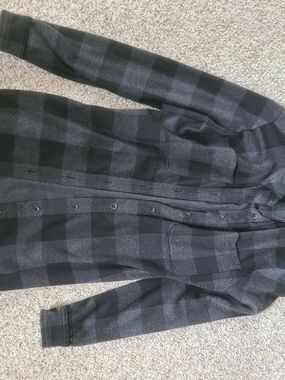 Duluth Trading Co Black Check Button-Down Shirt